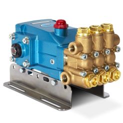 CAT 5CP3105CSS柱塞泵，2.5 GPM, 1/2“入口，3/8”放电，3500 PSI，黄铜，皮带传动